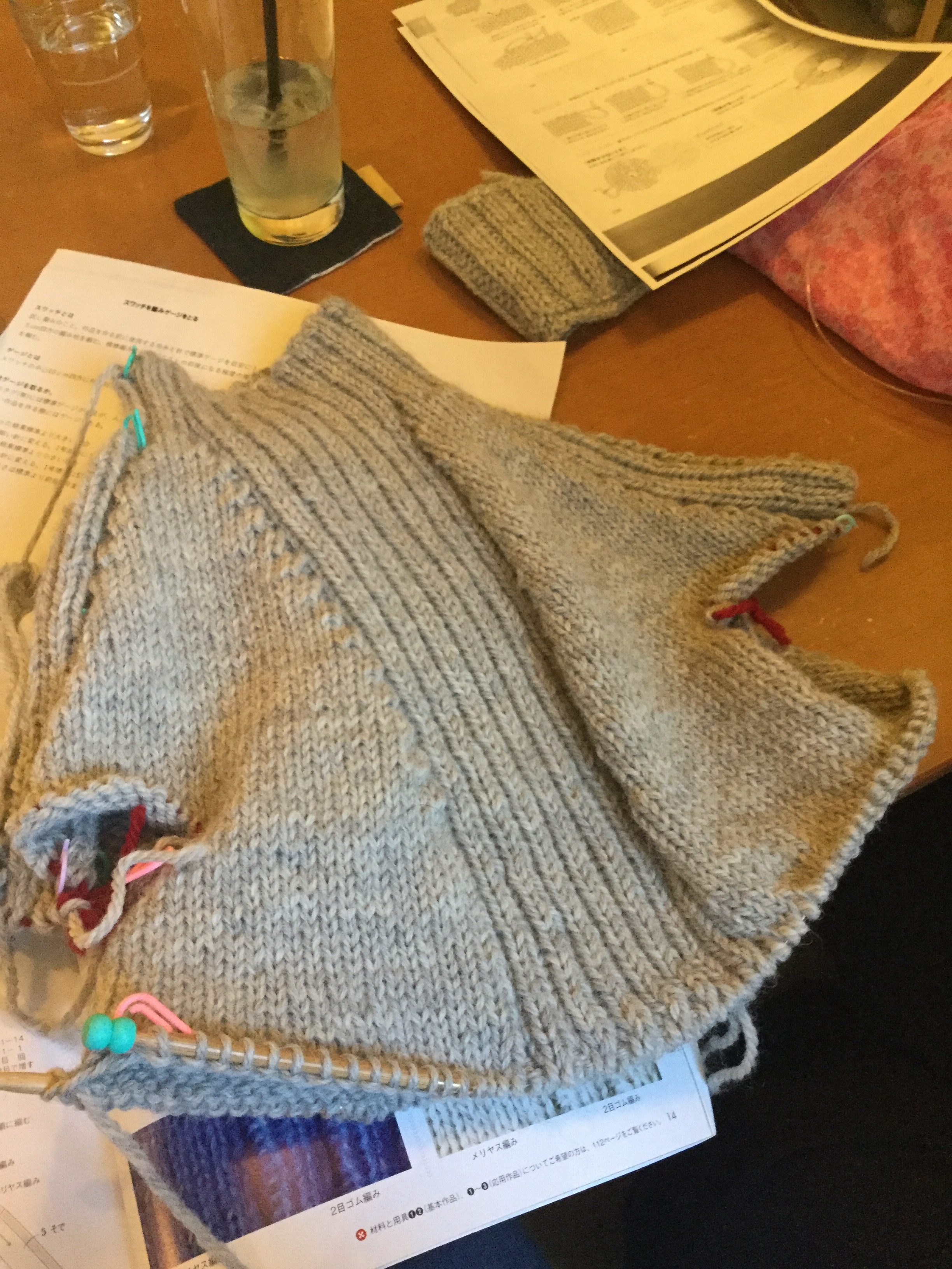 初めてセーター編む時におすすめの本は Amneco 暮らしを楽しむ編み物の世界